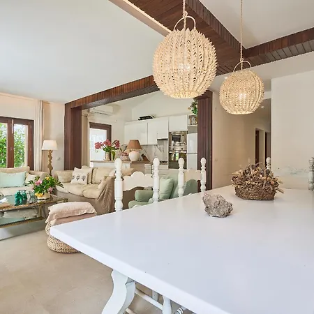 Hibiscus Holiday home *